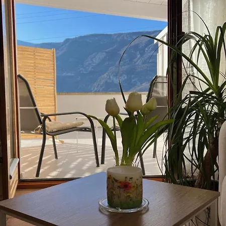 Casa Annalisa Apartment *